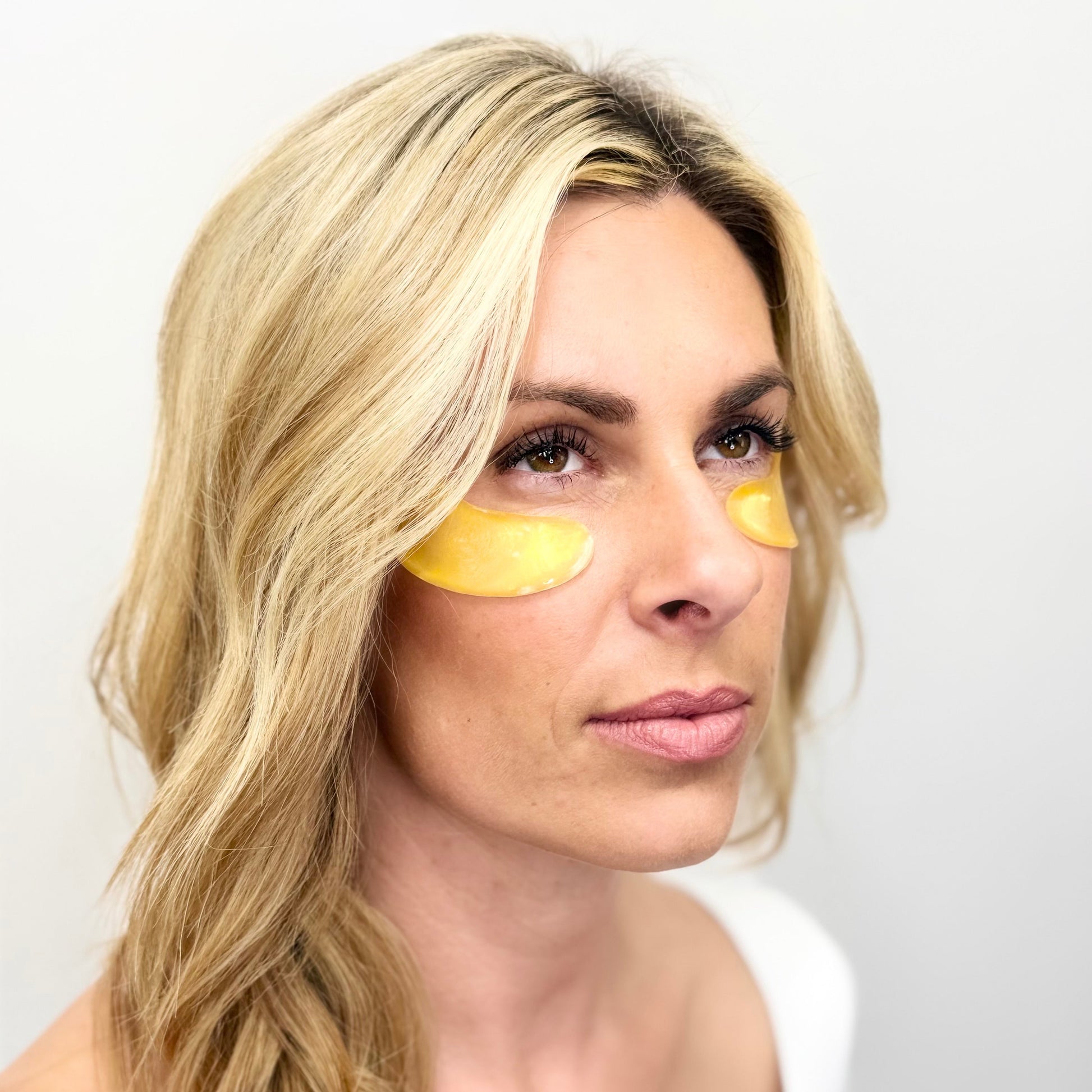 Triple-Active Under-Eye Gel Masks